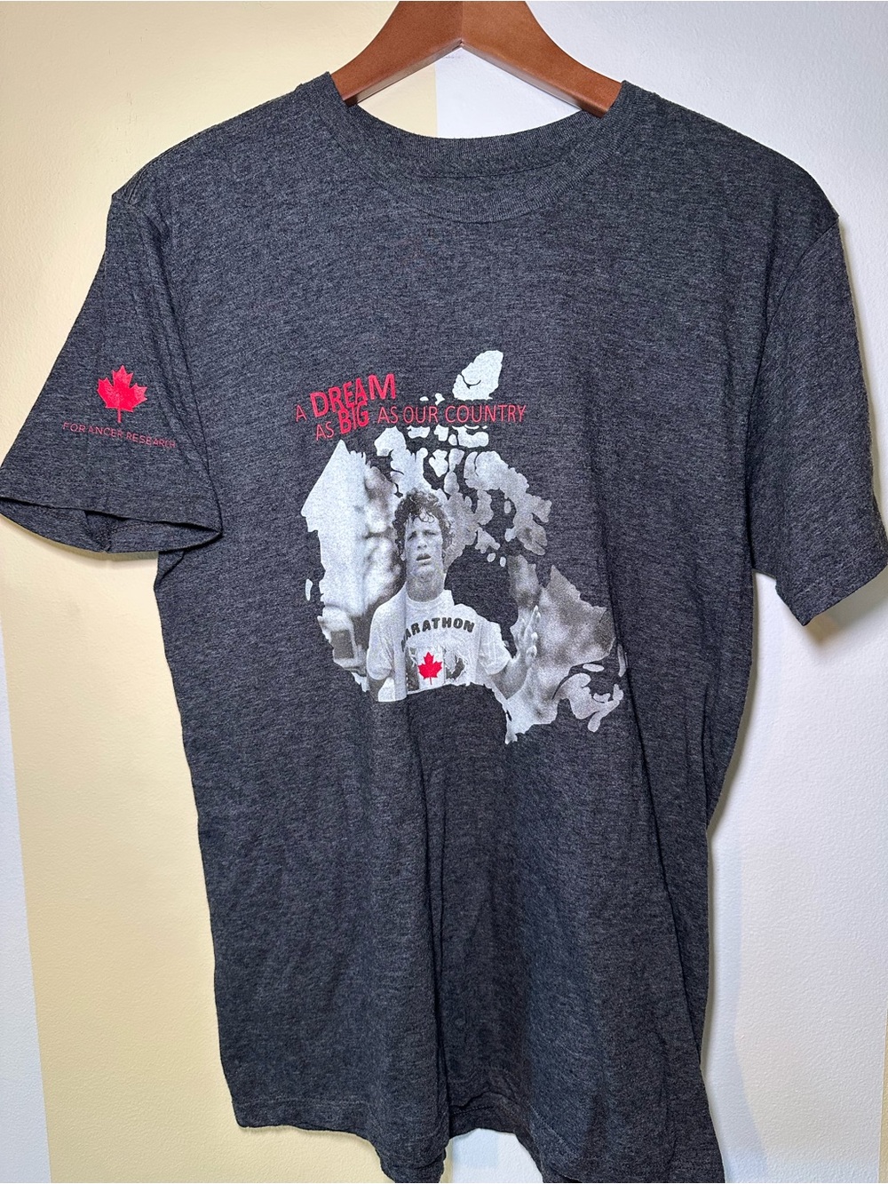 Terry Fox Shirt Mens Medium M Grey 35th Anniversary Marathon Of Hope Canada Run